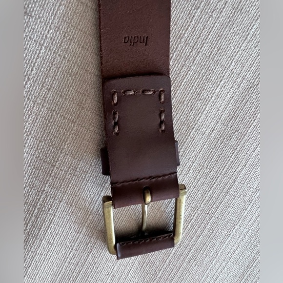 Timberland Mens Leather Belt Casual Dress Durable Strap Metal Buckle Size 32 - Picture 6 of 6